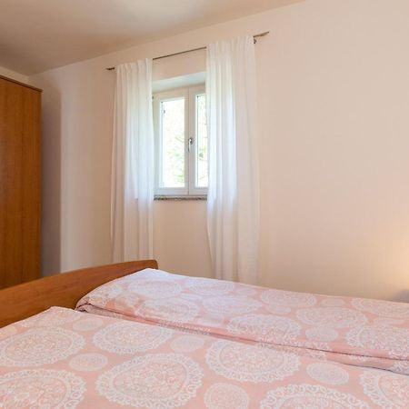 Apartments Marta Крк Экстерьер фото