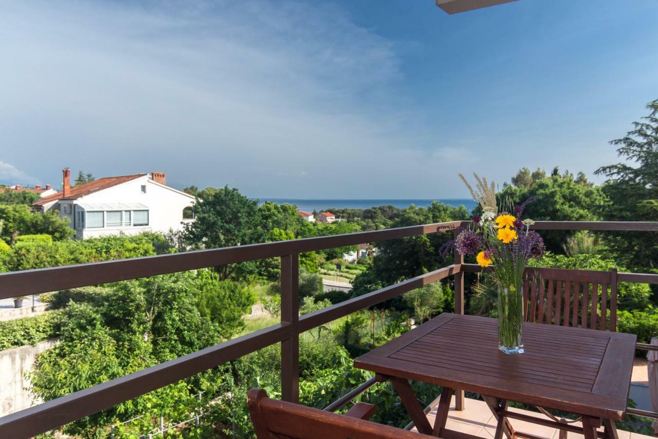 Apartments Marta Крк Экстерьер фото